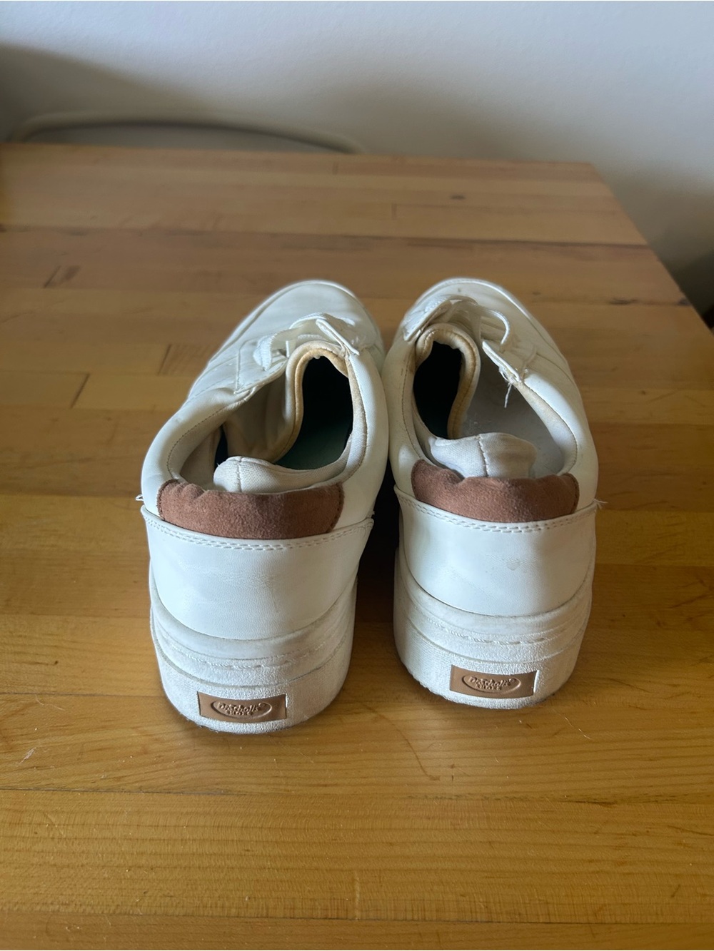 Dr. Scholl’s Womens White Casual Leather Sneakers with Brown Heel - Picture 4 of 5